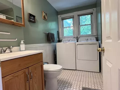 Other - 26 Byron St, Springfield, MA 01109 photo 2 of 7