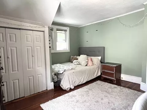 Bedroom - 26 Byron St, Springfield, MA 01109 photo 10 of 11