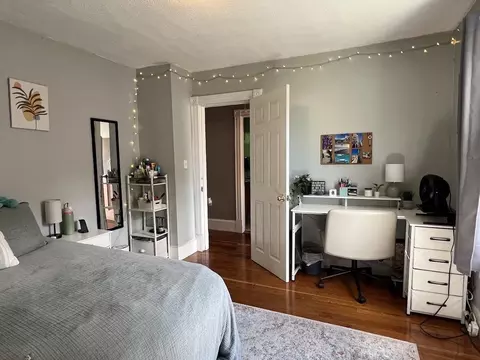 Bedroom - 26 Byron St, Springfield, MA 01109 photo 2 of 11