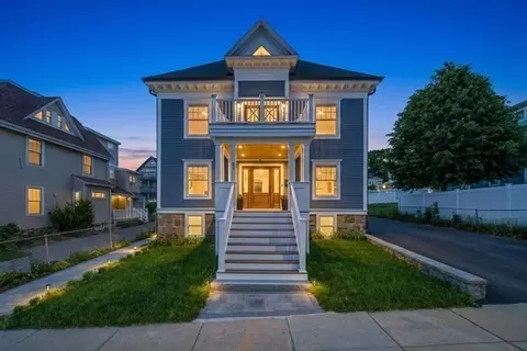 61 Wayland St, Boston, MA 02125