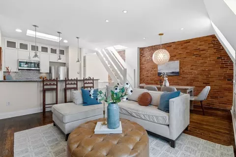7 Concord Sq #4, Boston, MA 02118