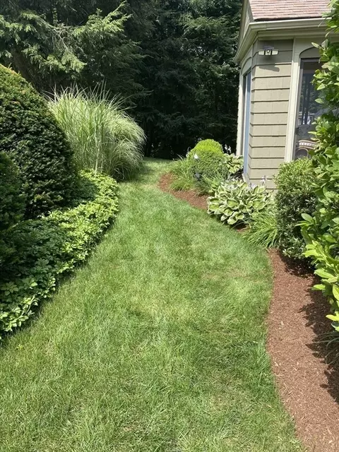 Exterior - 94 Beeching St, Worcester, MA 01602 photo 6 of 16