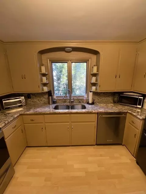 Kitchen - 94 Beeching St, Worcester, MA 01602 photo 1 of 4