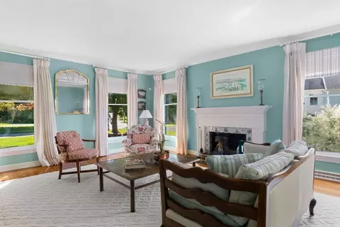 Living - 125 Oxbow Rd, Needham, MA 02492 photo 3 of 5