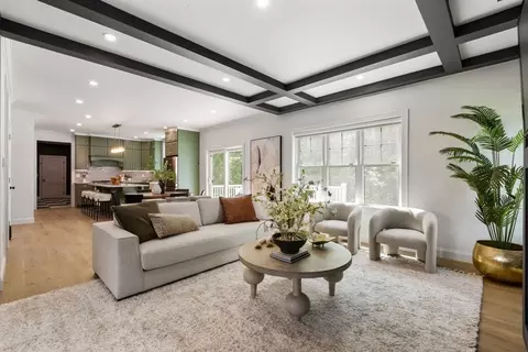 2 Cooper Ln, Easton, MA 02356