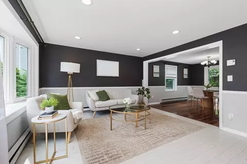 29 Northwoods Cir #29, Woburn, MA 01801