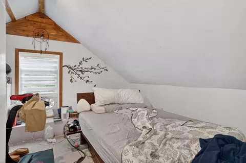 Bedroom - 190-192 Main St, Maynard, MA 01754 photo 3 of 4