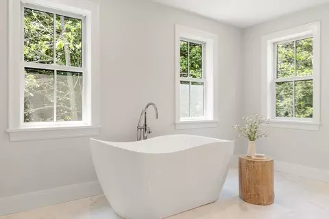 Bath - 22 Constitution Rd, Lexington, MA 02421 photo 3 of 6