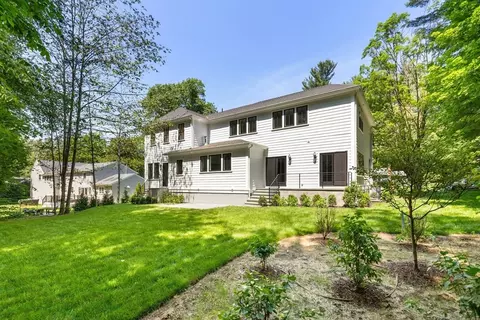 Exterior - 22 Constitution Rd, Lexington, MA 02421 photo 4 of 6