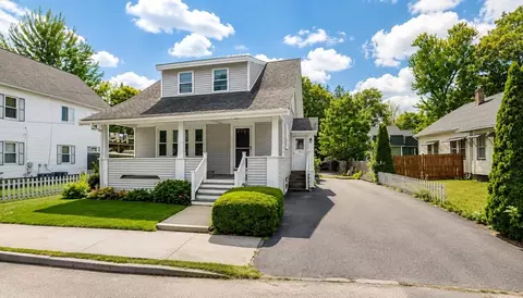 8 Jefferson Ave, Taunton, MA 02780