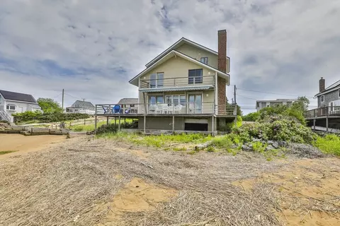 6 24th St, Newbury, MA 01951