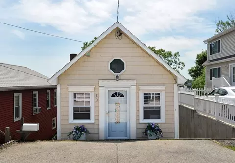 Exterior - 20 Hillside Rd, Hull, MA 02045 photo 3 of 3