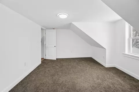 Bedroom - 18 Main St, Ashburnham, MA 01430 photo 6 of 10