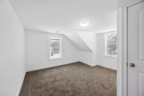 Bedroom - 18 Main St, Ashburnham, MA 01430 photo 9 of 10