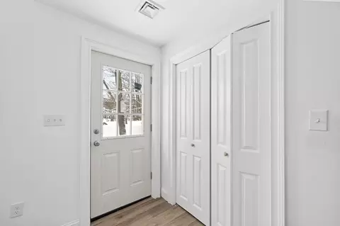 Entry Way - 18 Main St, Ashburnham, MA 01430 photo 3 of 3