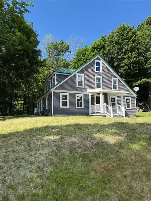 Exterior - 18 Main St, Ashburnham, MA 01430 photo 1 of 3