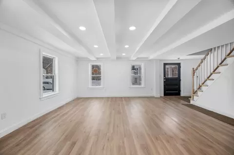Living - 18 Main St, Ashburnham, MA 01430 photo 2 of 7