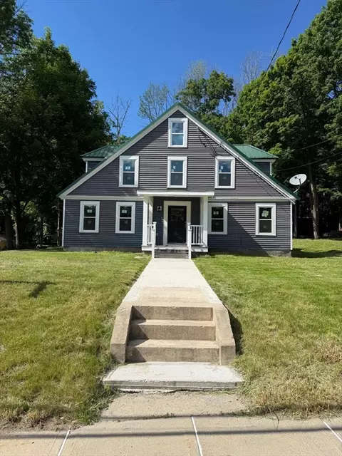 Exterior - 18 Main St, Ashburnham, MA 01430 photo 3 of 3