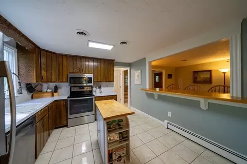 10 Trayer Rd, Canton, MA 02021 photo 4
