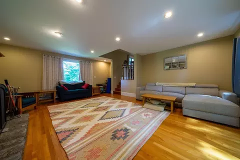 10 Trayer Rd, Canton, MA 02021 photo 17