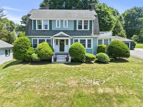 49 Eaton Ave, Woburn, MA 01801