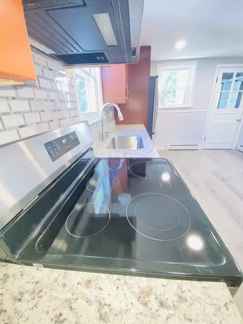 22 Front St, Clinton, MA 01510 photo 10