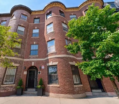 881 Harrison Ave #1, Boston, MA 02118