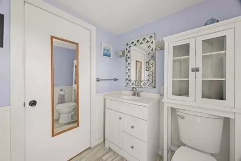 Bath - 232 County Rd, Bourne, MA 02532 photo 2 of 2