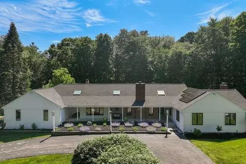 347 Green St, Northborough, MA 01532