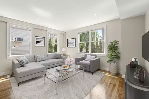 11 8th #2, Cambridge, MA 02141 photo 3
