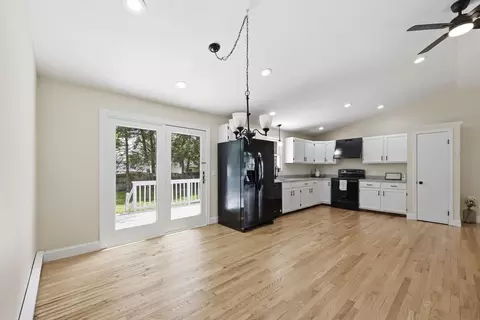5 Kurtz St, Chicopee, MA 01013 photo 25