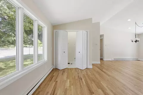 5 Kurtz St, Chicopee, MA 01013 photo 13