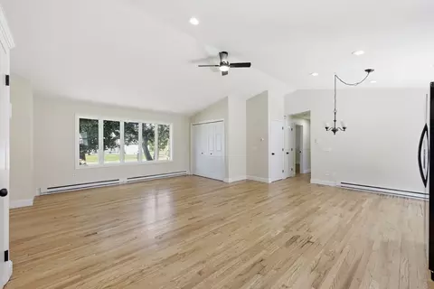5 Kurtz St, Chicopee, MA 01013 photo 20