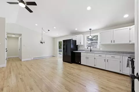 5 Kurtz St, Chicopee, MA 01013 photo 17