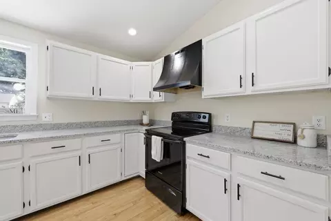5 Kurtz St, Chicopee, MA 01013 photo 19