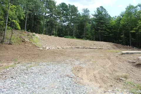 49 Gilbertville Rd, Ware, MA 01082