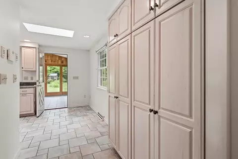 Entry Way - 47 Fenway Dr, Springfield, MA 01119 photo 1 of 1