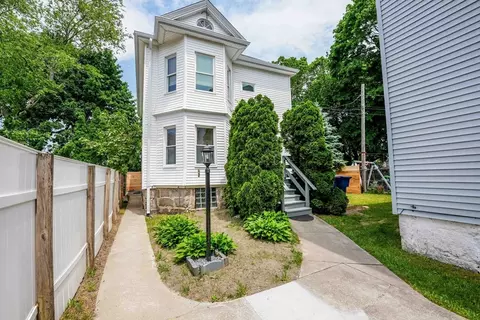 307 Austin St, New Bedford, MA 02740