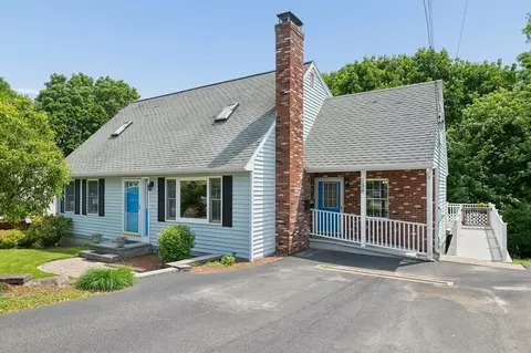 158 Copperfield Rd, Worcester, MA 01602