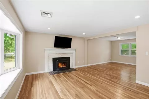 236 Pine St, Marshfield, MA 02050 photo 8