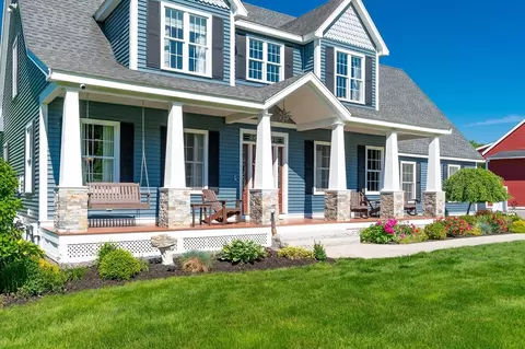 Exterior - 48 Summer Rd, Berlin, MA 01503 photo 2 of 10