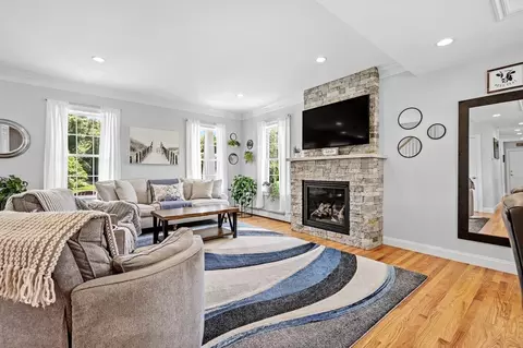 Living - 48 Summer Rd, Berlin, MA 01503 photo 2 of 2