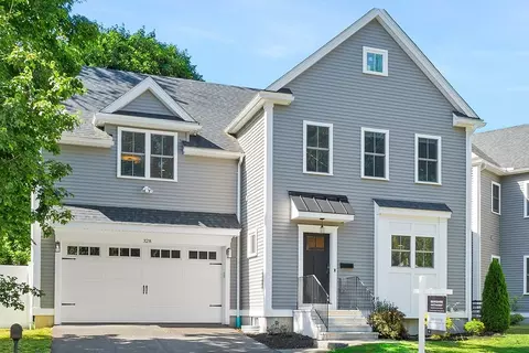 328 Village St #328, Medway, MA 02053