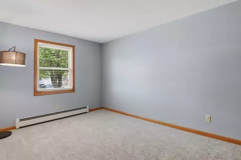 Bedroom - 29 Rosella St, Springfield, MA 01118 photo 4 of 9