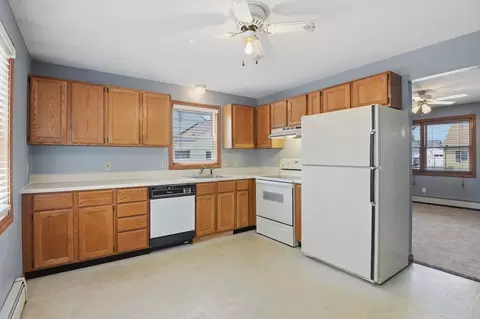 Kitchen - 29 Rosella St, Springfield, MA 01118 photo 1 of 2