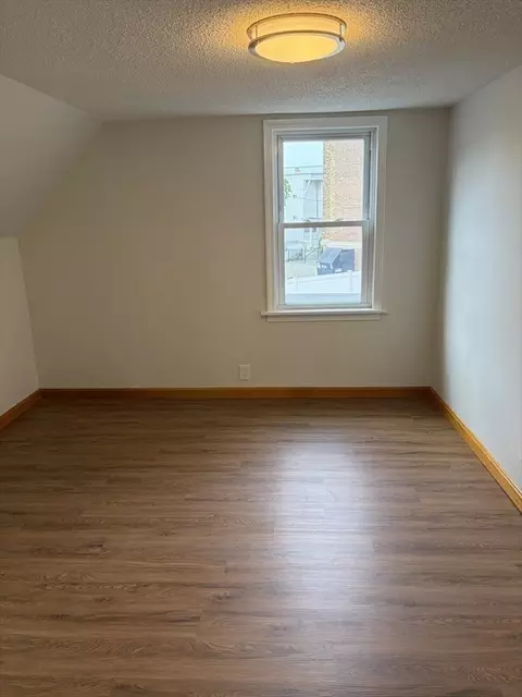 52 Harrison St, Worcester, MA 01604 photo 23