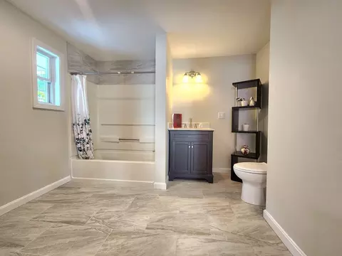 52 Harrison St, Worcester, MA 01604 photo 26