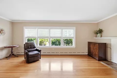 22 Maxdale Rd, Worcester, MA 01602 photo 6