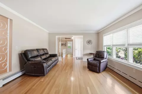 22 Maxdale Rd, Worcester, MA 01602 photo 4