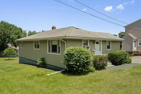 177 Orient St, Worcester, MA 01604